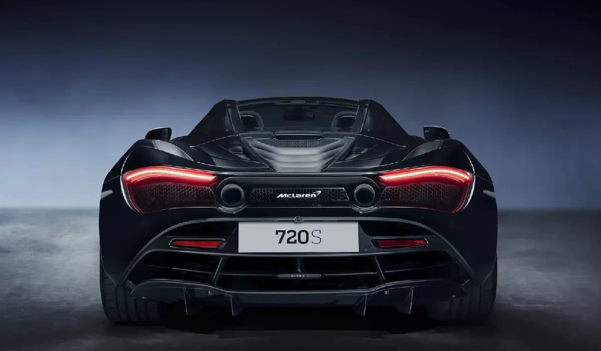McLaren - 720S Spider - Cabriolet Car Rentals - Preowned Cabriolet Car - Exclusive Concierge Club.webp